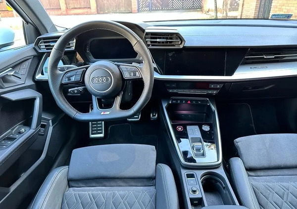 Audi S3 cena 222000 przebieg: 36000, rok produkcji 2022 z Toruń małe 562